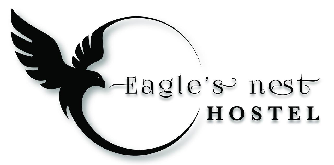 Eagle'S Nest Hostel Postojna Eksteriør bilde